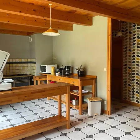 Maison En Granit Renovee Avec Terrain Et Terrasse, Proche Tence, Ideale Pour Famille Et Activites Outdoors - Fr-1-582-134 * Tence