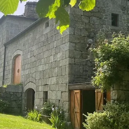 Charmante Maison En Granit Pres De - Fr-1-582-134 *